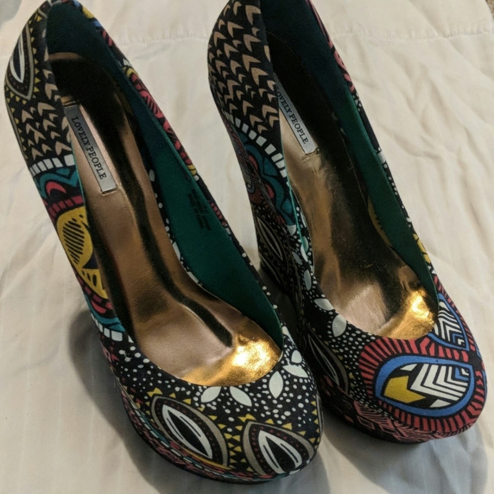 Lovely people beautiful wedge heels